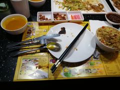 -利昂法式铁板主题餐厅(新奥购物中心店)