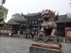 -峨眉山报国寺