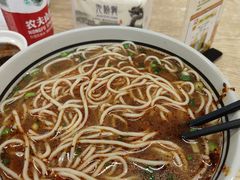 -小马牛肉面·牛骨熬制(南京博物院店)