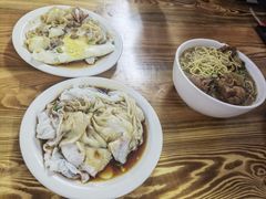 -河记肠粉店