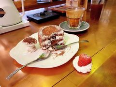 -六月花园咖啡馆(中关村东路店)