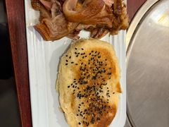 -聚首堂·特色小吃·肘子(什刹海德胜门店)