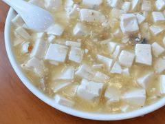 蟹粉烩豆腐-牧羊餐厅