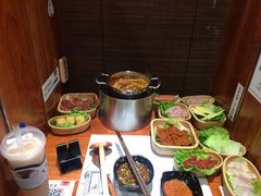 -独食火锅·半米屋台(直营总店)