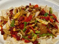 -牧场烧烤餐饮广场