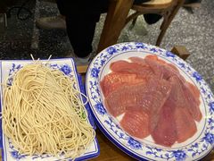 -哥老官重庆美蛙鱼头(西湖银泰十一哥店)