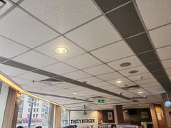 -麦当劳(东方时代广场分店)