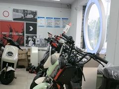 -小牛电动体验·租电动车(德胜门店)