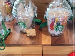 -星巴克(迪士尼小镇店)