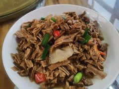 -芦茨金富饭庄·25年老字号·专做稻草鸡