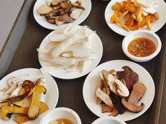 -天宜隆蘑菇宴火锅(石景山旗舰店)