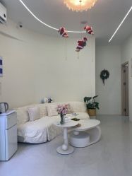-苗方清颜专业祛痘·皮肤管理