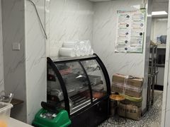 -夏食光安顺小舒冰粉冰浆(甲秀楼店)