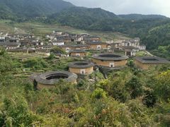 -初溪土楼群