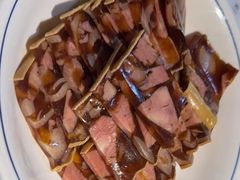 -鱼窝棚柴火铁锅炖(富山屯店)