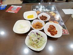 -贵宾庄炸酱面·韩式料理(高区店)