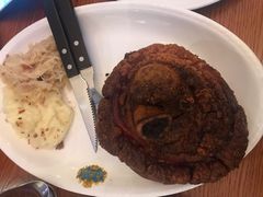 烤肘子-普兰达德国餐厅·德式脆皮烤猪肘·自酿啤酒(观唐店)