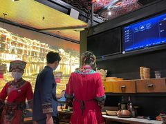 -吃饭皇帝大土家民族菜(正大广场店)