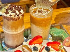 -西关84·History·Art·Cafe