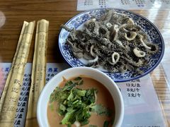-东兴顺爆肚张