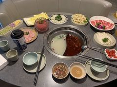 鸳鸯锅-故里和山·成都火锅(欢乐港湾店)