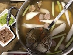 -左庭右院鲜牛肉火锅(金山万达店)