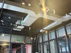 -764厂烧烤总店