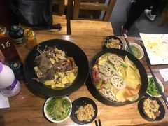 -万记麻辣烫国展总店