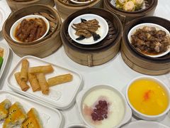 -万龙洲海鲜(大兴绿地缤纷城店)