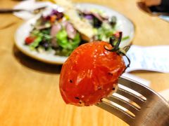 慢煮澳洲牛肉沙拉-HELLO 27 意面·沙拉·帕尼尼