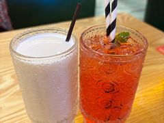 草莓果味苏打-Famous肥猫墨西哥音乐餐吧(五棵松华熙LIVE店)