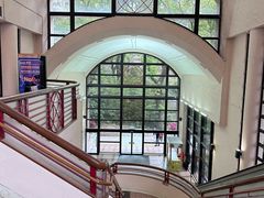 -香港大学
