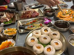 -围炉肉舍•炭烤活鳗•丹东海鲜烤肉(步行街店)