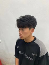 -魅·Hair设计烫染接发店