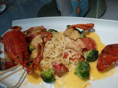 -御花园·粤菜·海鲜火锅(中山公园店)