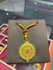 -周生生Chow Sang Sang(先天下店)