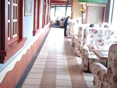 -栖巢咖啡馆(双岗店)