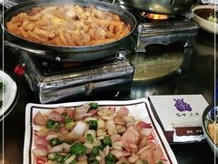 -老唐三下锅 ·张家界地标美食(溪布街店)