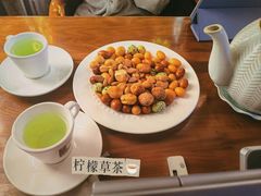 -斯多格书乡(北京大学畅春园店)