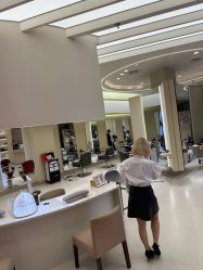 -Mentor Hair Salon