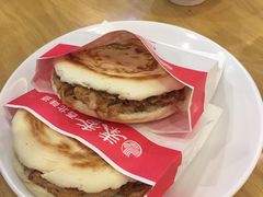 -秦香陕西食府(华贸天地店)
