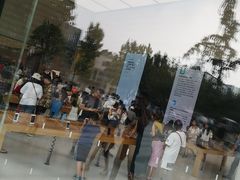 -Apple零售店(济南恒隆广场店)