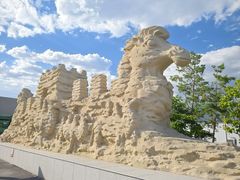 -霍尔果斯国门景区