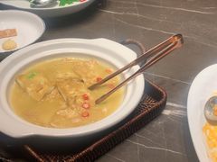 -海派悦庭·海胆烧麦·新融合菜(凯德广场店)