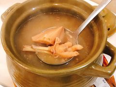 莲藕鸡脚汤（明火例汤）-文记壹心鸡(宝华路店)