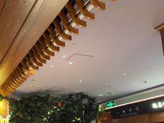 -八府香鸭·啫啫煲(华山路店)