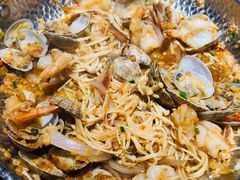 花甲爱上脆脆虾-吃饭皇帝大(合生汇店)
