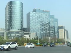 -瑞幸咖啡(绿地新都会9号楼店)