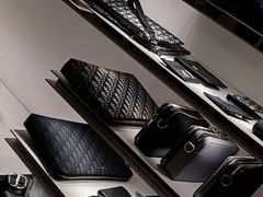 -DIOR迪奥(万象城店)