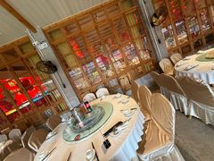 -年辉渔村·非遗传承餐厅(新丰江店)